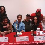 Por otro lado ese mismo día, participamos a nombre de ¡Ka-Boom! en una mesa redonda sobre la animación en México, con los maestros de maestros Héctor Arellano y Ugo Conti, con la animadora independiente Alejandra Castellanos y los Profesores de la IBERO Luis G Roiz y Vinny Morales.